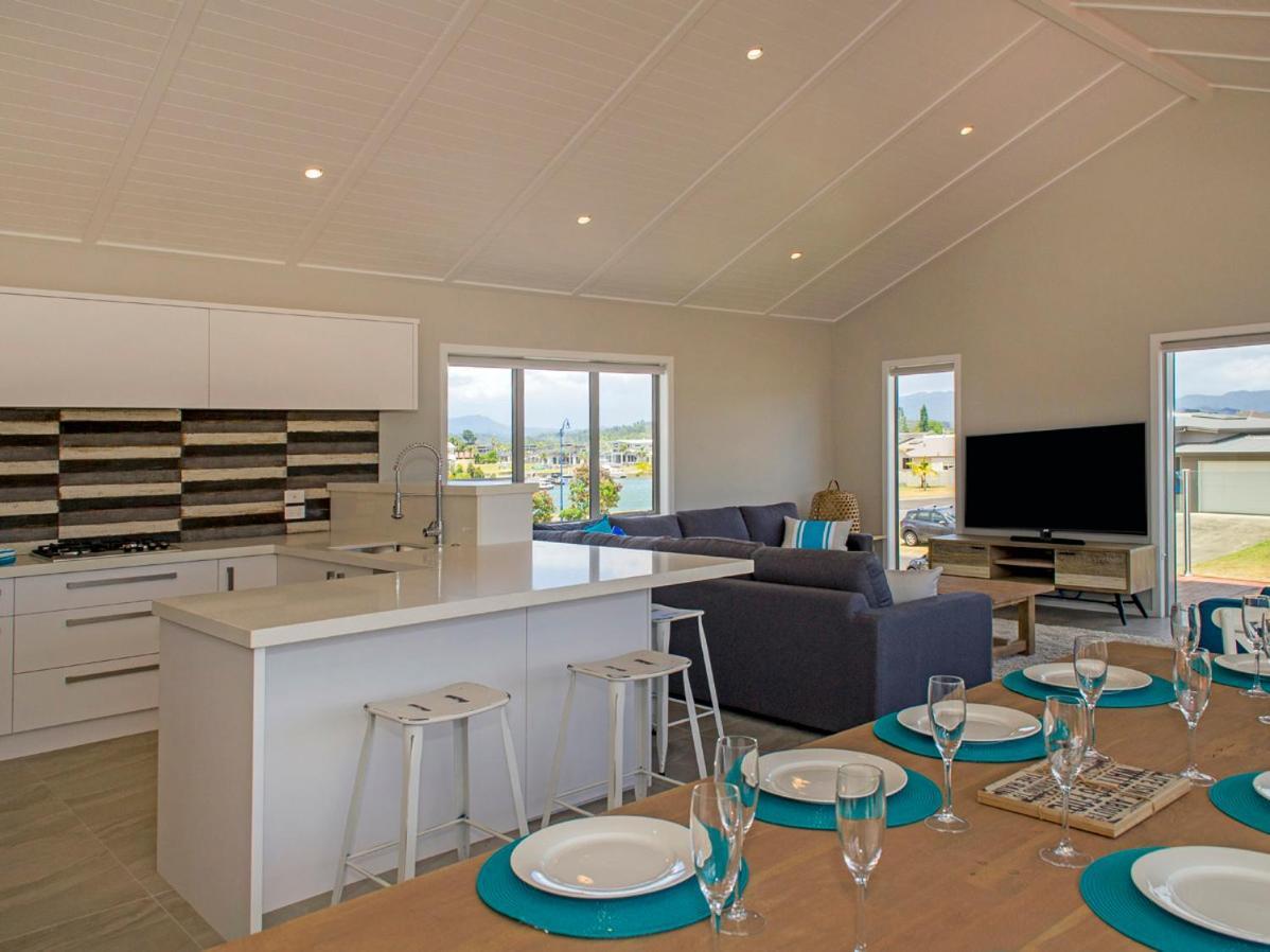 Tattletails Rest - Whitianga Holiday House Extérieur photo