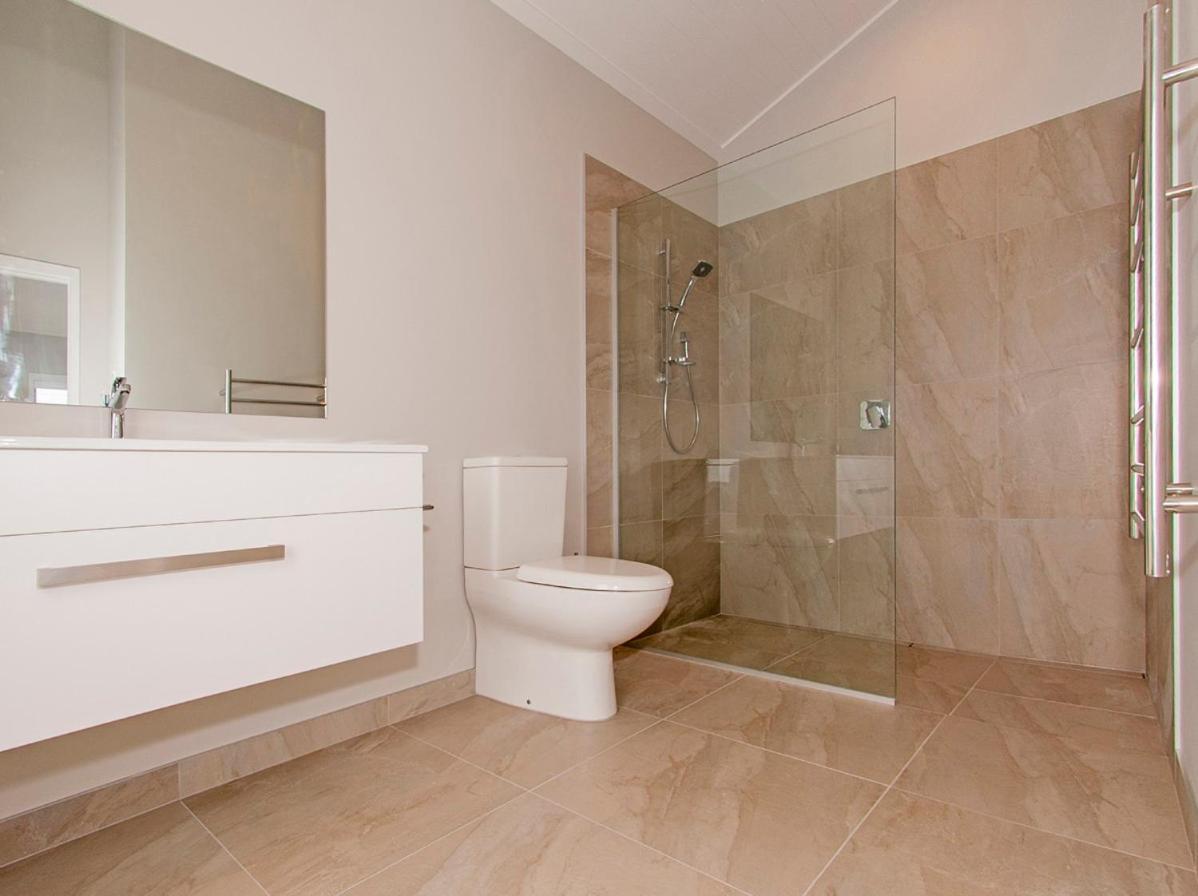 Tattletails Rest - Whitianga Holiday House Extérieur photo